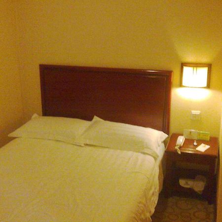 Fengye Super8 Lujiazui Hotel Shanghai Luaran gambar