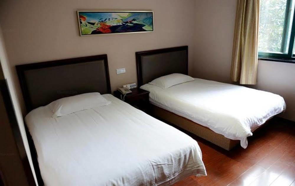 Fengye Super8 Lujiazui Hotel Shanghai Luaran gambar