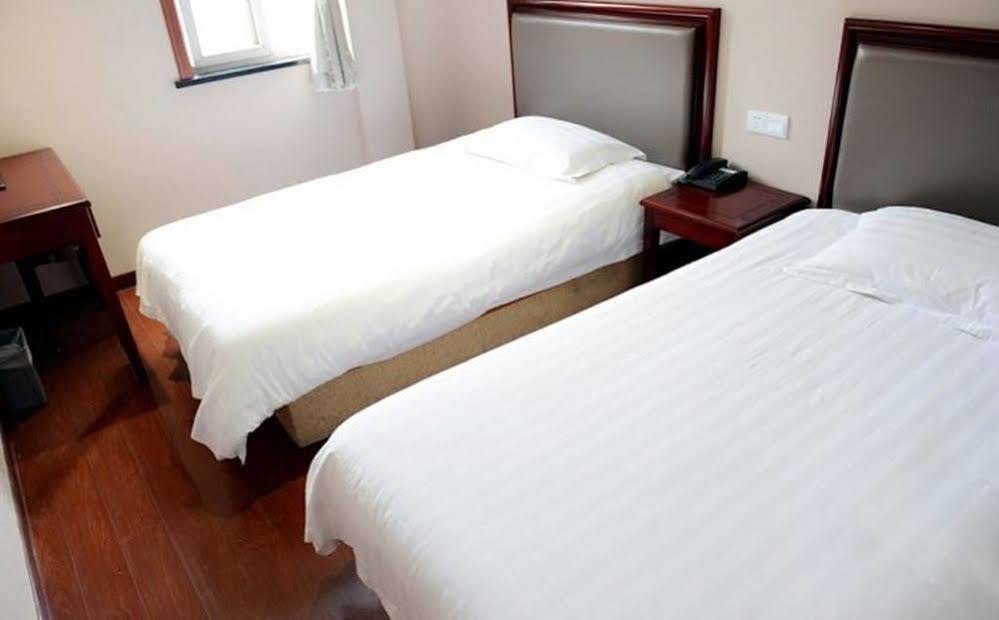 Fengye Super8 Lujiazui Hotel Shanghai Luaran gambar